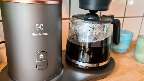 Electrolux Explore 7 on off and aroma button