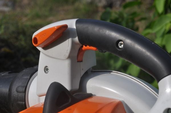 stihl bg86 c e lovblas gasreglage3